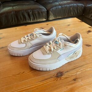 Womens Puma Shoes